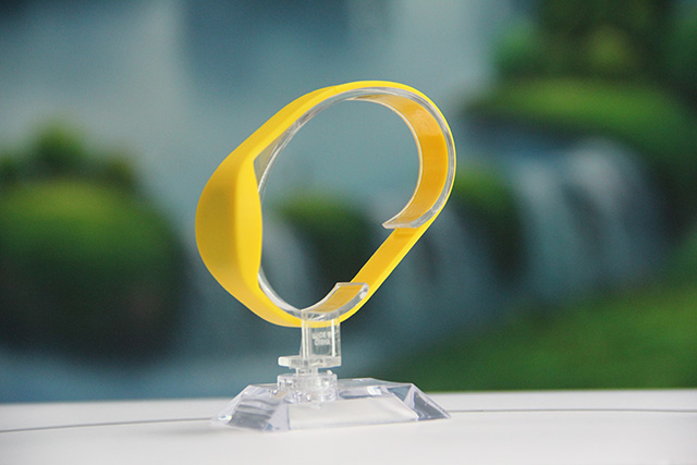 护肤品织唛腕带应该设计什么内容？？？？？