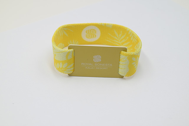 条码卡和磁条卡的功效以及它们有什么区别？？？？？？