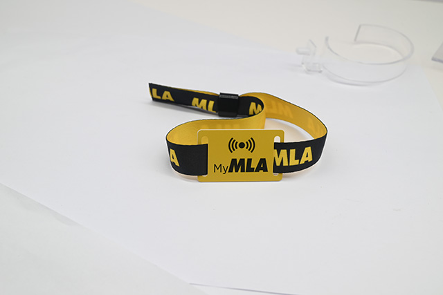 生病就医，，，，，，一张就诊卡就可轻松搞定